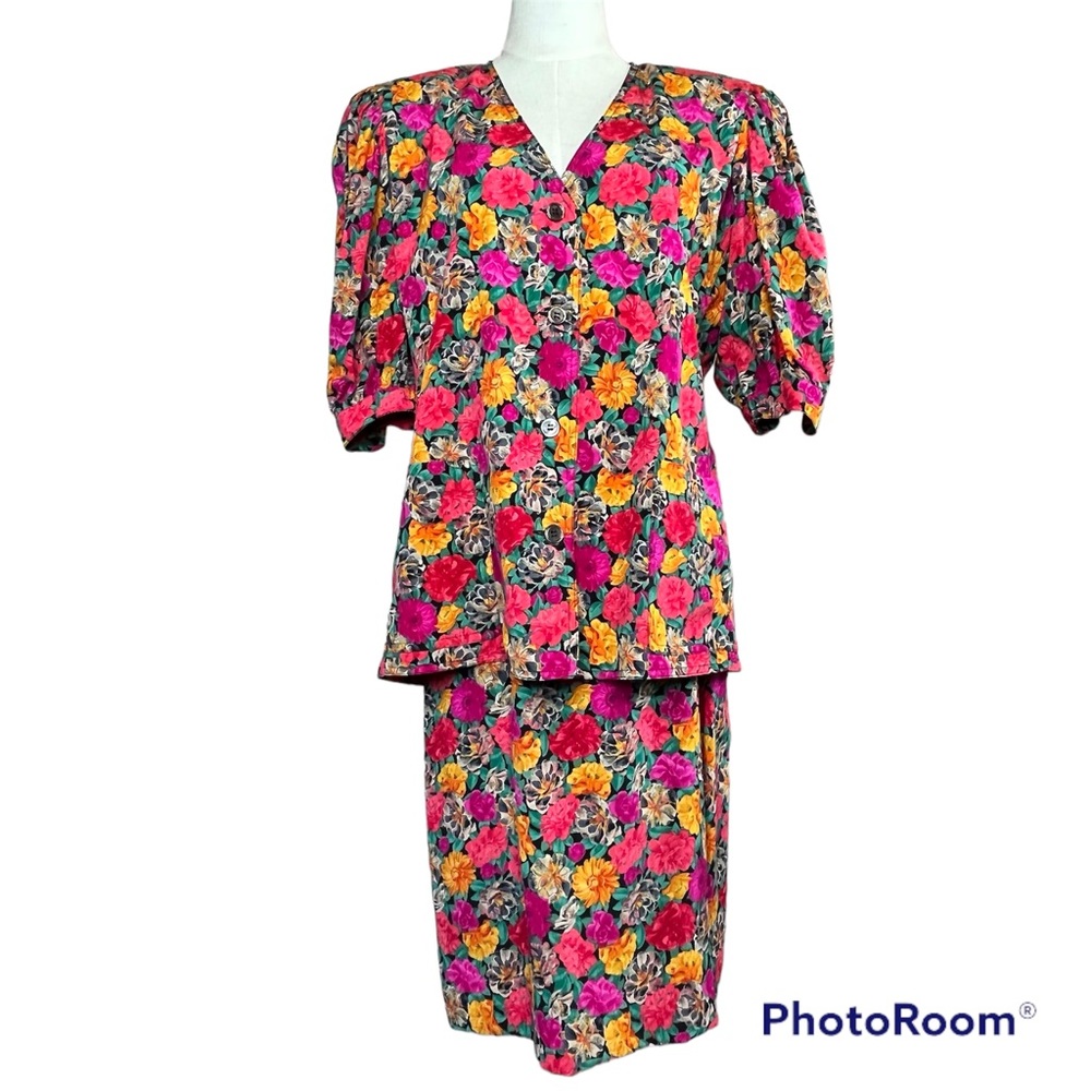 Vintage J. Tiktiner Cote D’Azur Floral Silk Skirt Set Size 12